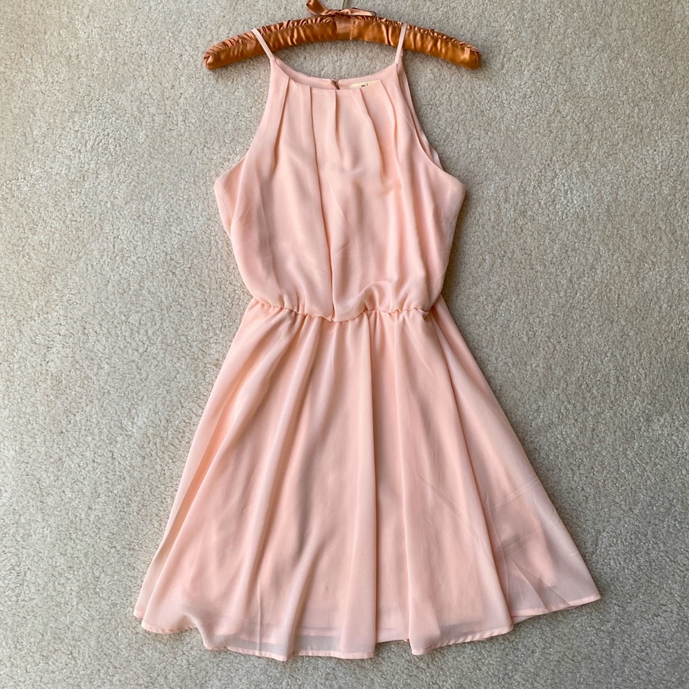 NWOT Blush Pink Pleated Halter Sleeveless Dress